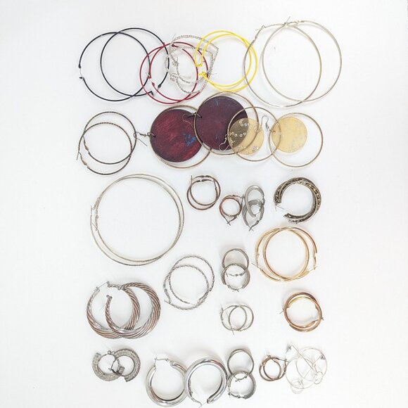Fashion Jewelry Women Large Hoop Style Earrings Lot of 24 Pair - Picture 1 of 7